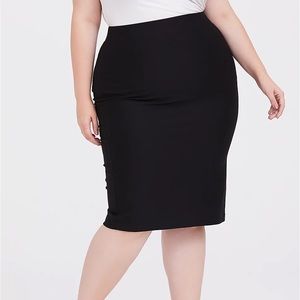 Torrid Ponte Pencil Skirt